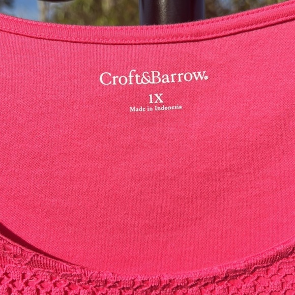 NWT $30 Croft&Barrow frontal lace overlay top - Picture 7 of 12